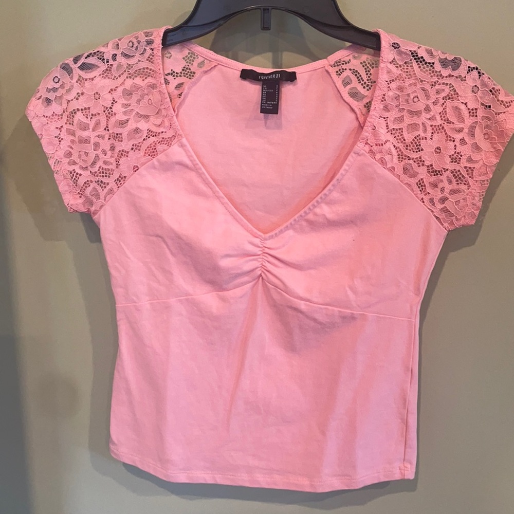 Forever 21 Capped Sleeve Peach Top with Lace Sleeves.  Size S. Like new!